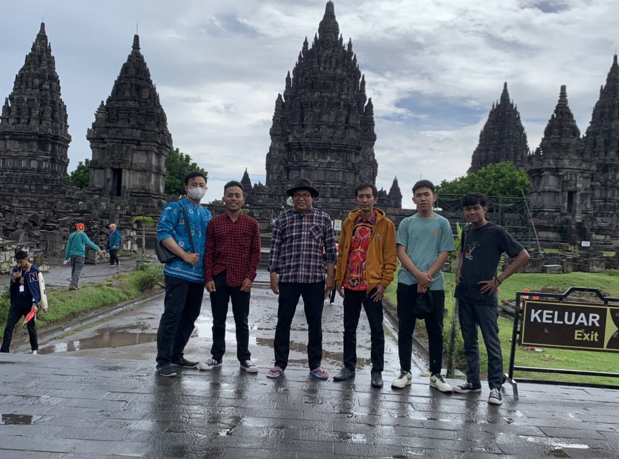 E7AFC8E1-131C-42D3-AADF-1B8DB2BD038F