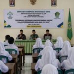 Gelar PkM di MAN 1 Bandar Lampung, Dosen Prodi SPI Bahas Sejarah Peradaban Islam dari Pra Islam hingga Tiga Kerajaan Besar Islam