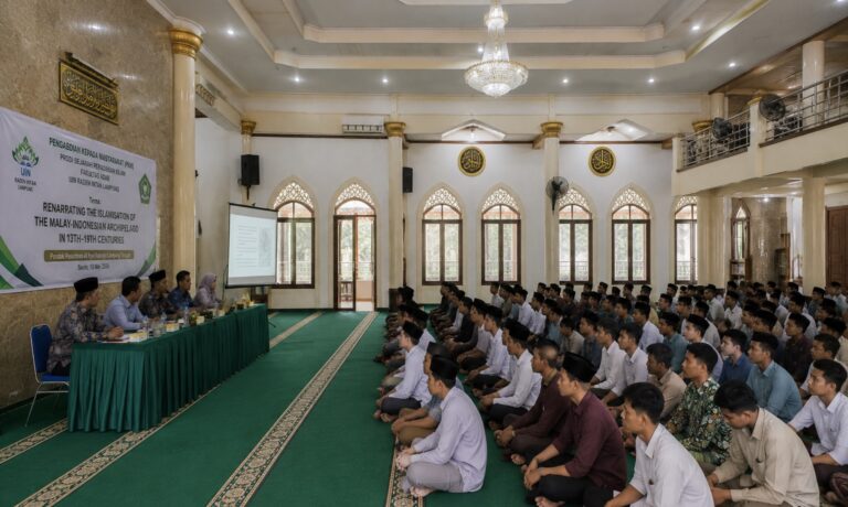 Prodi SPI Gelar PkM di Pondok Pesantren Al Ihya Bahas Renarrating the Islamisation of the Malay-Indonesian Archipelago in 13th–19th Centuries